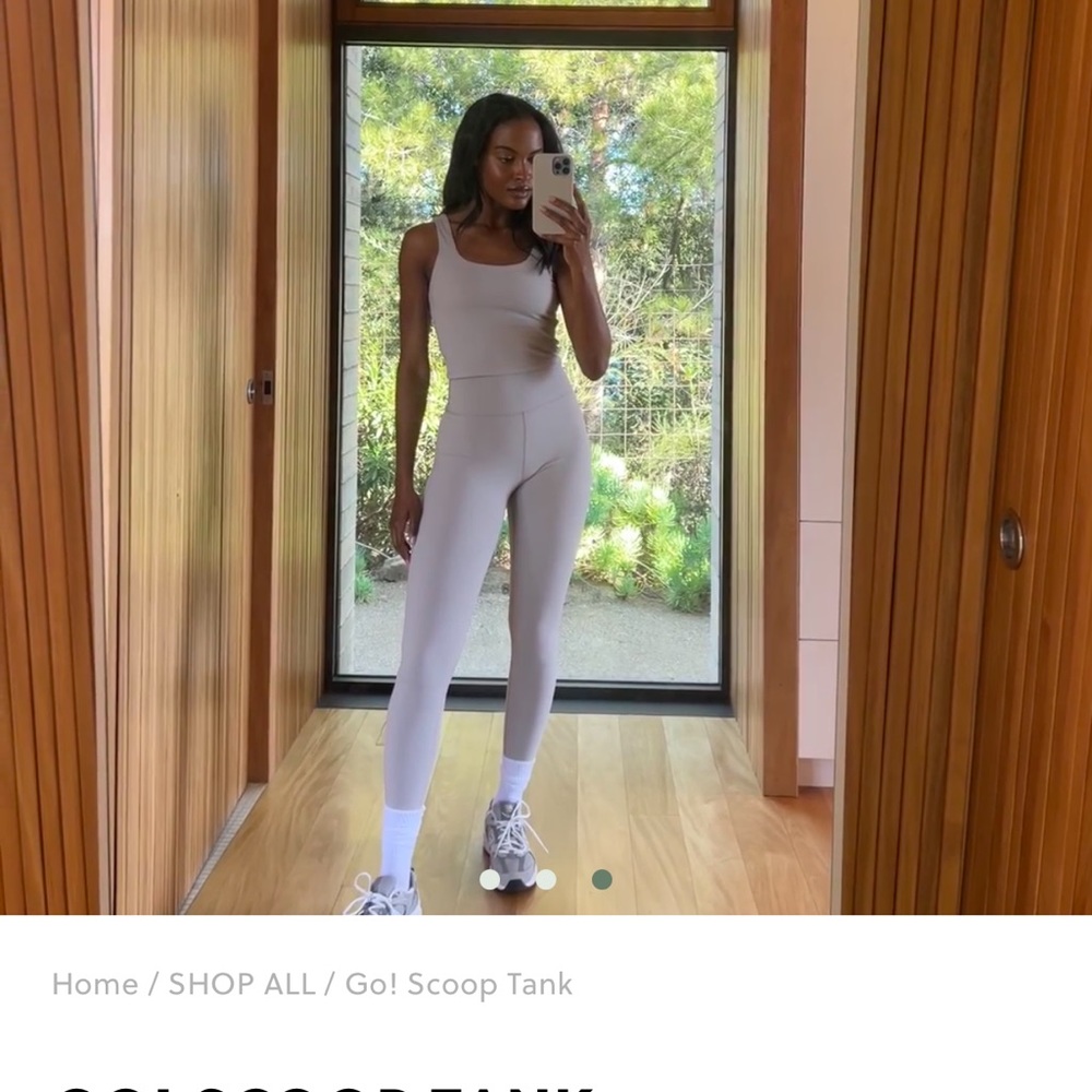 New with tags!! Daily drills Go scoop tank + Go Drills leggings!